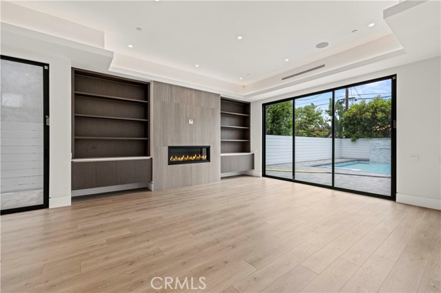 Detail Gallery Image 36 of 75 For 4532 Katherine, Sherman Oaks,  CA 91423 - 6 Beds | 6/1 Baths