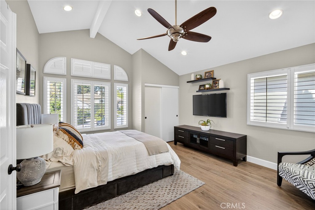 MLS #OC26040336 image #61