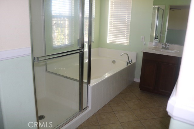 Detail Gallery Image 22 of 34 For 237 West Linden Drive, Orange,  CA 92865 - 4 Beds | 2/1 Baths