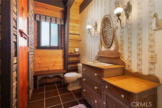 Detail Gallery Image 15 of 34 For 833 E Mountain Ridge Rd, Almanor,  CA 96137 - 3 Beds | 2 Baths