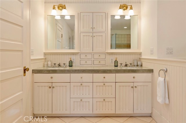 Detail Gallery Image 53 of 74 For 354 N Canon Ave, Sierra Madre,  CA 91024 - 4 Beds | 3/1 Baths