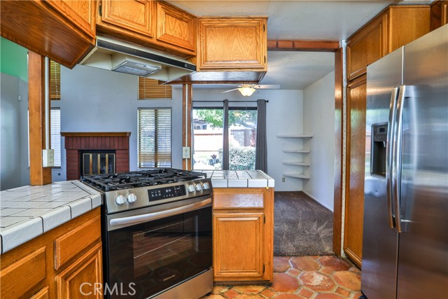 Detail Gallery Image 16 of 64 For 2003 Springcreek Cir, Upland,  CA 91784 - 3 Beds | 2 Baths