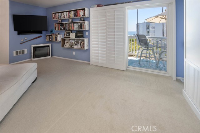 660 The Village, Redondo Beach, California 90277, ,1 BathroomBathrooms,Residential,Sold,The Village,SB23123227