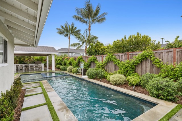 Detail Gallery Image 9 of 32 For 1915 Windward Ln, Newport Beach,  CA 92660 - 5 Beds | 3/1 Baths