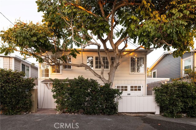 Detail Gallery Image 27 of 38 For 31590 Jewel Ave, Laguna Beach,  CA 92651 - 2 Beds | 2/1 Baths