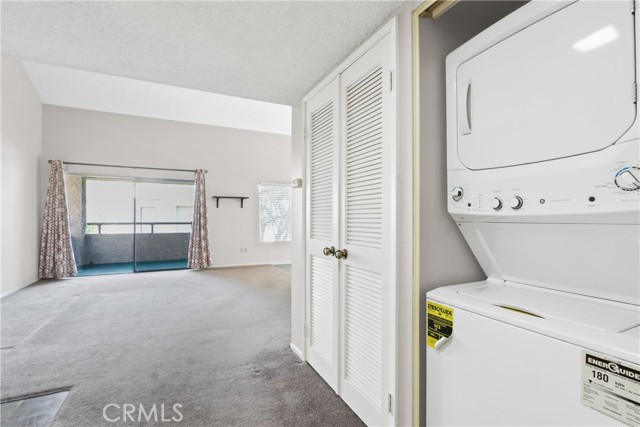 Detail Gallery Image 16 of 27 For 1200 Walnut Grove Ave #F,  Rosemead,  CA 91770 - 1 Beds | 1 Baths