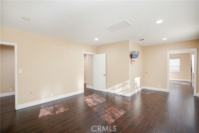 9265 Telegraph Road, Pico Rivera, California 90660, ,Commercial Lease,For Rent,9265 Telegraph Road,CRDW25126670