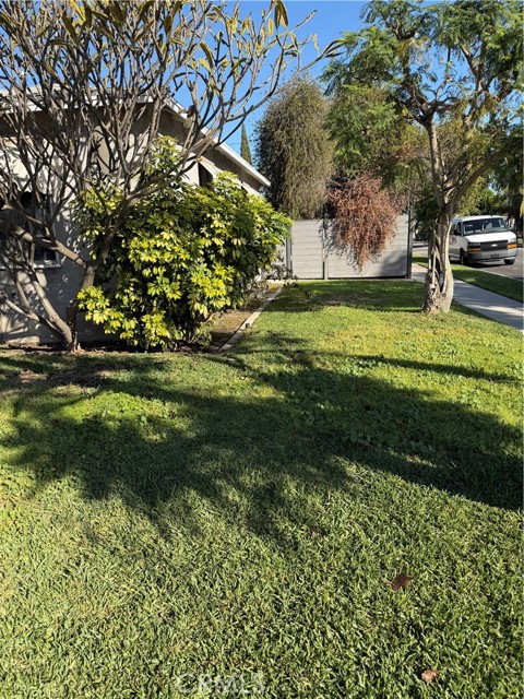 Detail Gallery Image 3 of 20 For 4087 Abbott, Lynwood,  CA 90262 - 2 Beds | 1 Baths