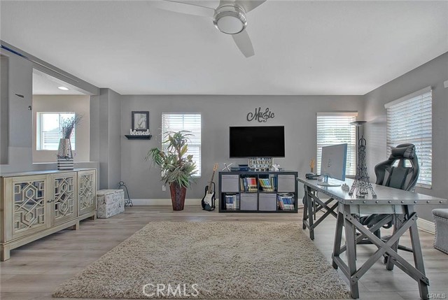7376 Reserve Place, Rancho Cucamonga CA: https://media.crmls.org/medias/a6fa9b31-0665-4c93-bbf4-969c5ef08d2b.jpg