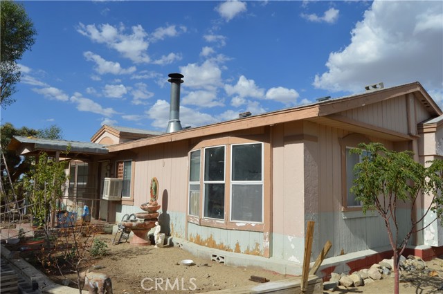 Detail Gallery Image 5 of 60 For 12263 Mountain Rd, Pinon Hills,  CA 92372 - 3 Beds | 2 Baths