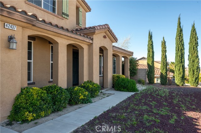 Detail Gallery Image 4 of 62 For 42437 71st, Lancaster,  CA 93536 - 5 Beds | 4 Baths