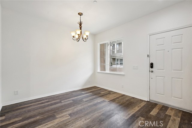 Detail Gallery Image 6 of 30 For 337 Mountain Holly, Orange,  CA 92865 - 2 Beds | 2/1 Baths