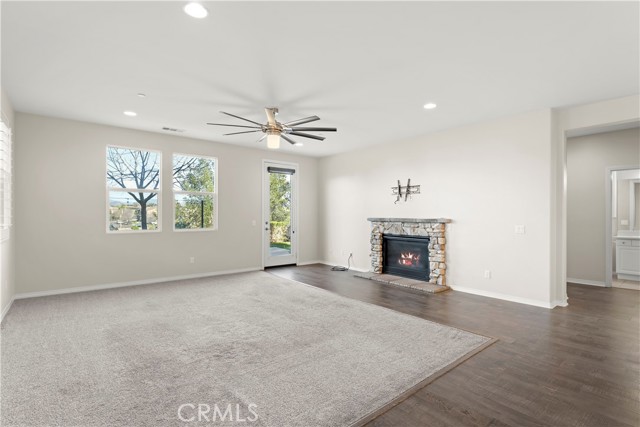 Detail Gallery Image 12 of 60 For 31784 Desert Holly, Murrieta,  CA 92563 - 5 Beds | 3 Baths