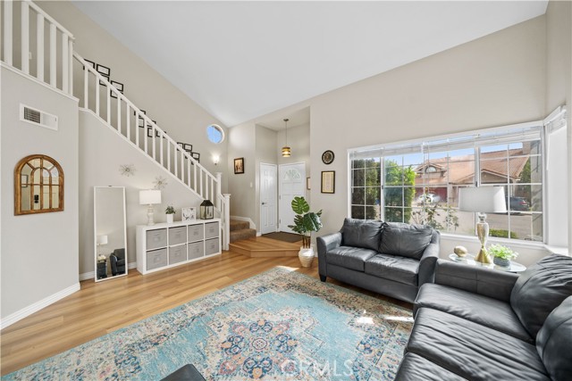 Detail Gallery Image 7 of 56 For 7518 Hardy, Rancho Cucamonga,  CA 91730 - 3 Beds | 2/1 Baths