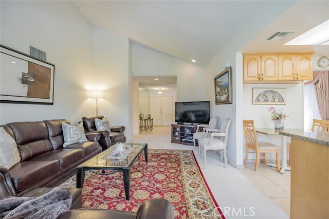 Detail Gallery Image 11 of 45 For 18600 Brasilia Dr, Porter Ranch,  CA 91326 - 4 Beds | 2 Baths