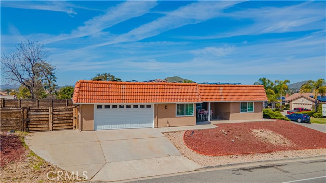 Detail Gallery Image 1 of 1 For 23391 Gray Fox Dr, Canyon Lake,  CA 92587 - 3 Beds | 2 Baths