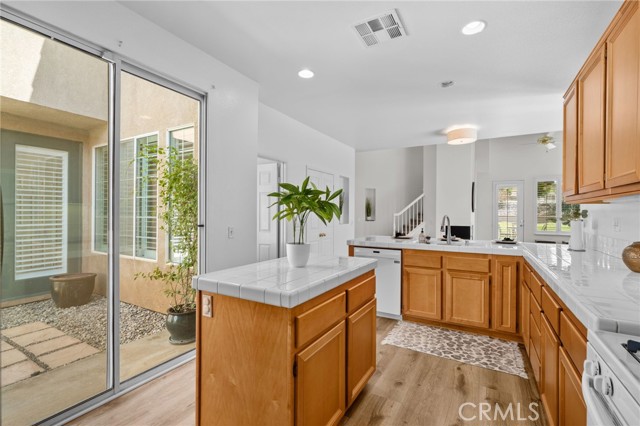 Detail Gallery Image 11 of 36 For 12953 Lynd Ct, Yucaipa,  CA 92399 - 4 Beds | 3/1 Baths