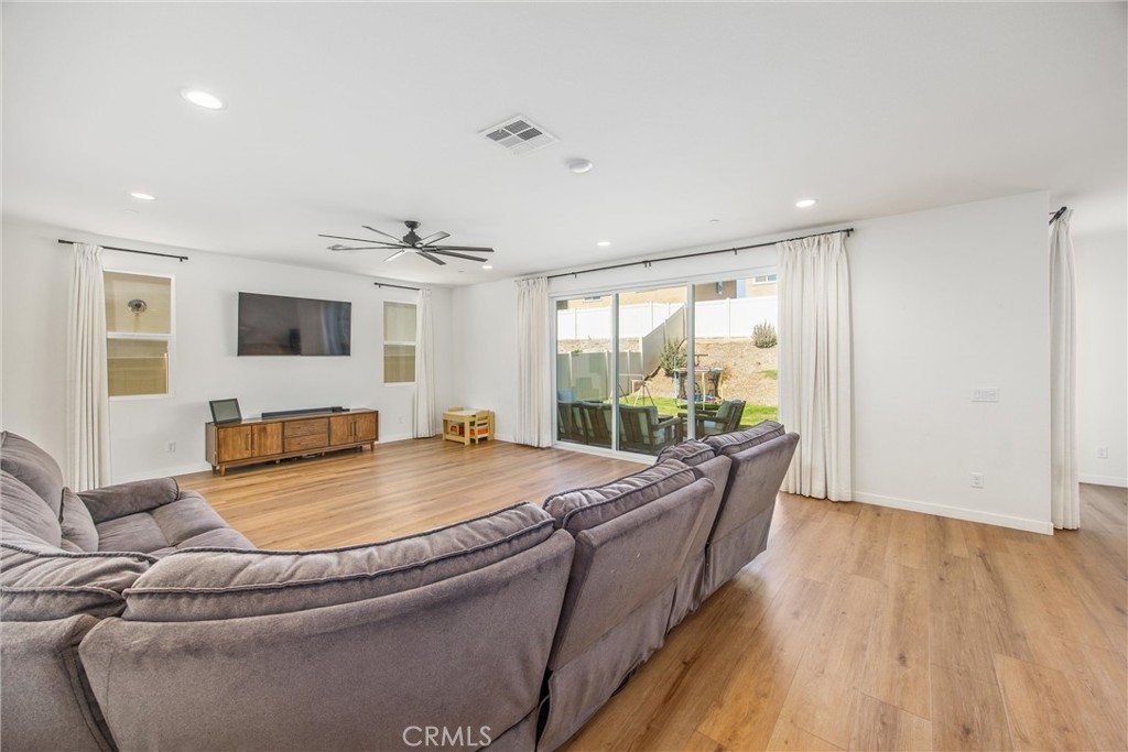 MLS #IG25228991 image #13