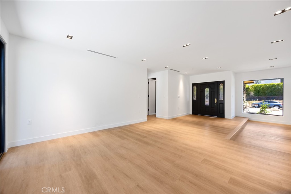 MLS #SR26109760 image #9