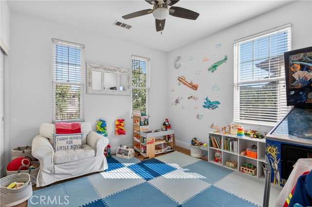 Image 34 of 51 For 38 Winfield Drive