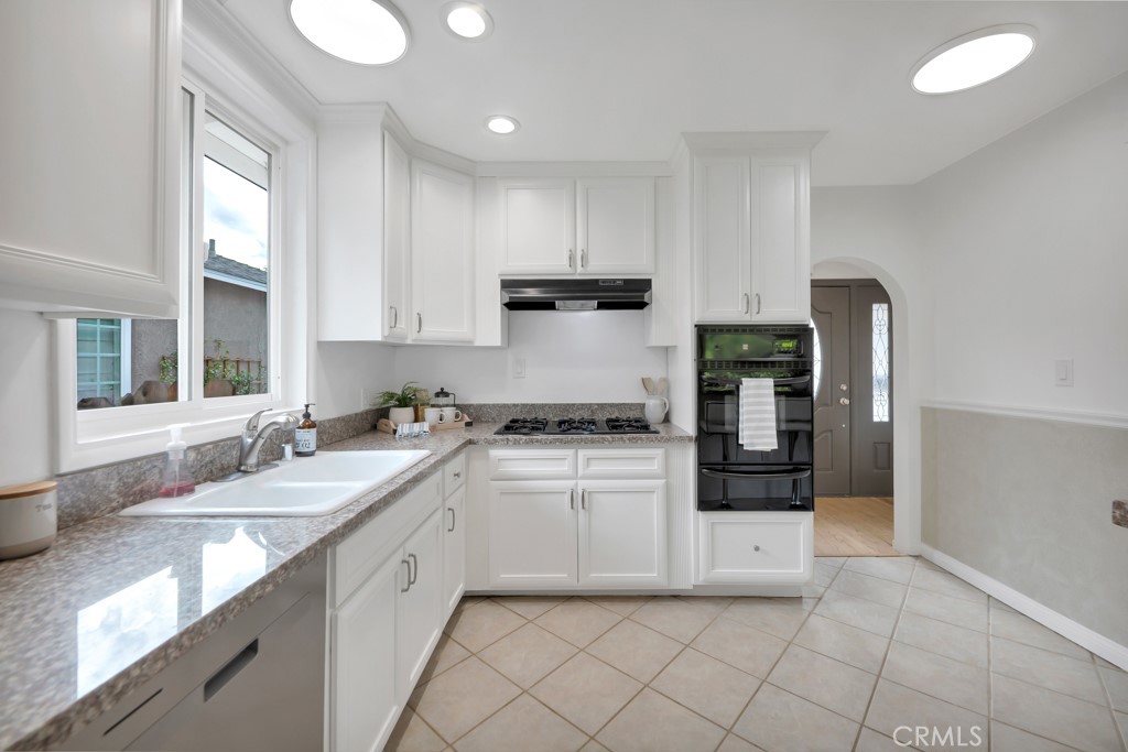 MLS #SR25259090 image #14