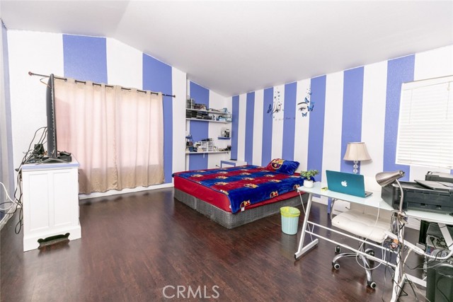 Detail Gallery Image 14 of 30 For 38633 Angele Trumpet Ct, Palmdale,  CA 93550 - 4 Beds | 3 Baths