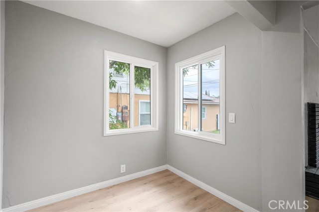 Detail Gallery Image 11 of 27 For 629 Ford St, Corona,  CA 92879 - 4 Beds | 2 Baths