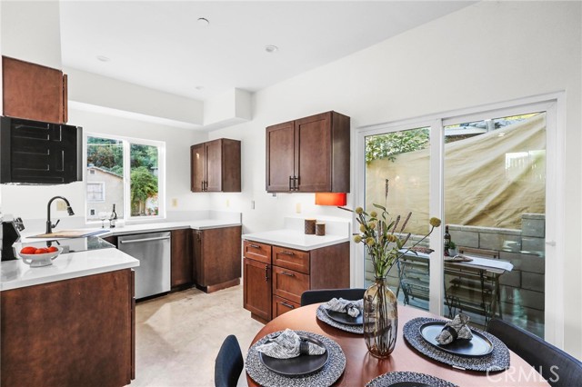 Detail Gallery Image 21 of 74 For 1106 1106 1/2 Geraghty Avenue, Los Angeles,  CA 90063 - 2 Beds | 2/2 Baths