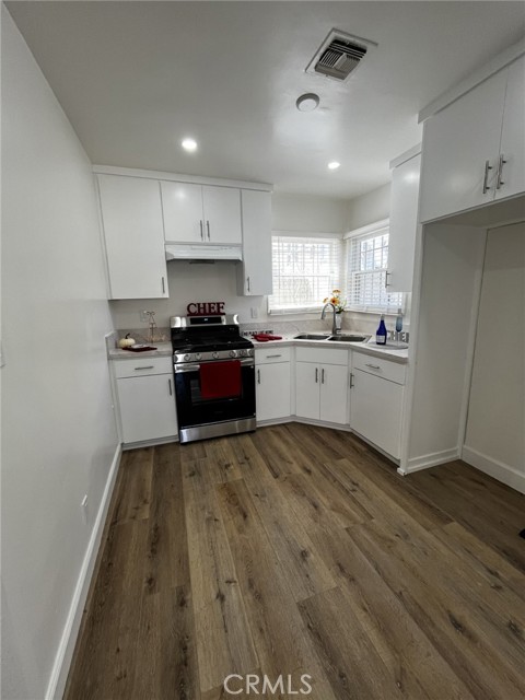Detail Gallery Image 33 of 47 For 1449 W 45th St, Los Angeles,  CA 90062 - 4 Beds | 2 Baths