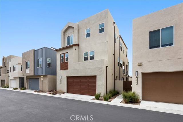Detail Gallery Image 26 of 30 For 121 Biome, Irvine,  CA 92618 - 4 Beds | 3/1 Baths