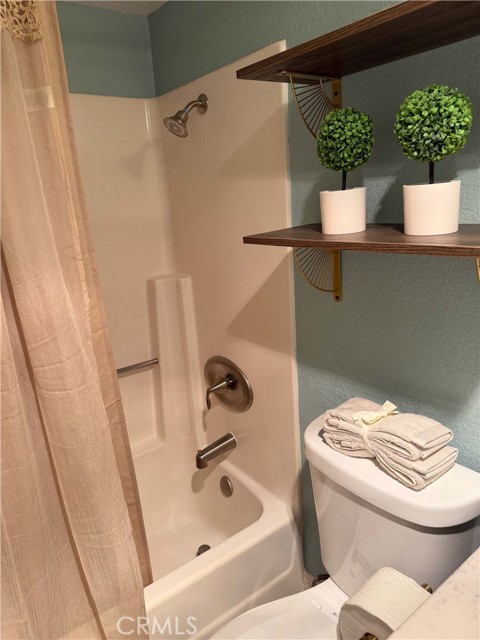 Detail Gallery Image 11 of 22 For 20702 El Toro #82,  Lake Forest,  CA 92630 - 2 Beds | 2 Baths