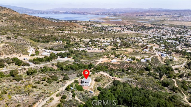 35050 Margo Road, Lake Elsinore CA: https://media.crmls.org/medias/a702b968-60e7-4b53-8e96-683a82d79c18.jpg