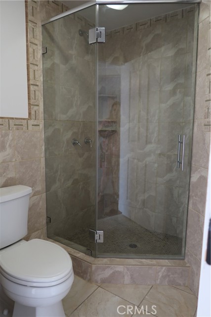 Detail Gallery Image 37 of 51 For 16802 Kamalii, Huntington Beach,  CA 92649 - 6 Beds | 5/1 Baths