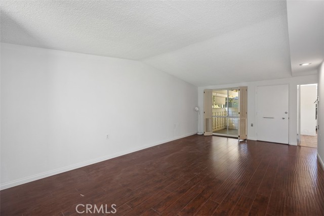 Detail Gallery Image 7 of 40 For 542 via Estrada a,  Laguna Woods,  CA 92637 - 2 Beds | 2 Baths