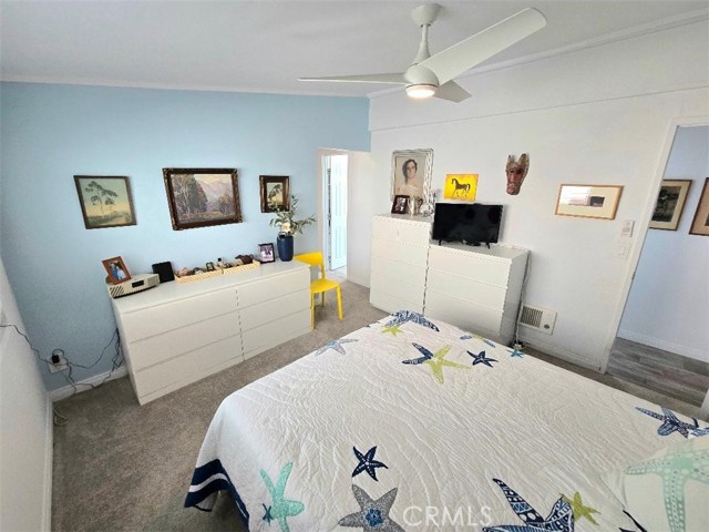 Detail Gallery Image 16 of 44 For 21752 Pacific Coast Hwy #13,  Huntington Beach,  CA 92646 - 3 Beds | 2 Baths