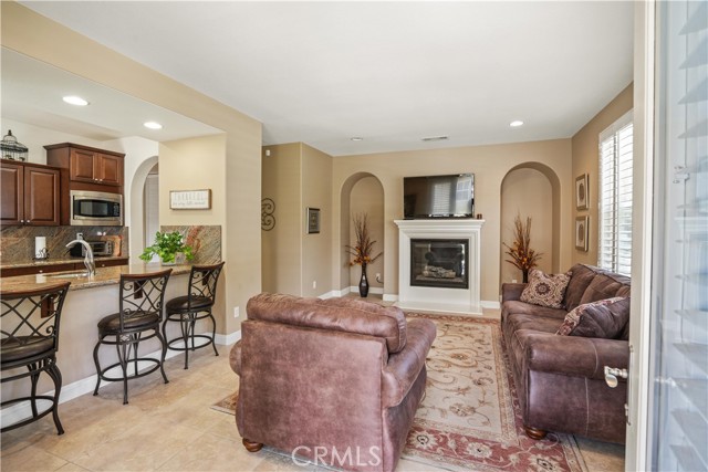 26935 Cotswold Drive, Canyon Country CA: https://media.crmls.org/medias/a7051e0b-61a4-42d4-8c11-78da4a9f44b5.jpg