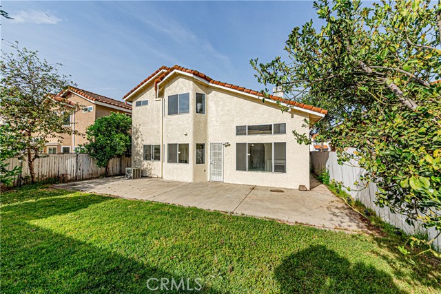 Detail Gallery Image 2 of 44 For 1834 Carolann St, Pomona,  CA 91766 - 3 Beds | 2/1 Baths