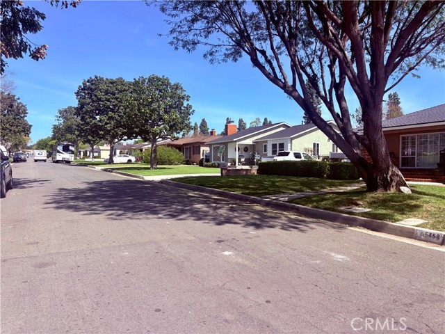 Detail Gallery Image 9 of 10 For 5457 Ben Alder, Whittier,  CA 90601 - 3 Beds | 2 Baths