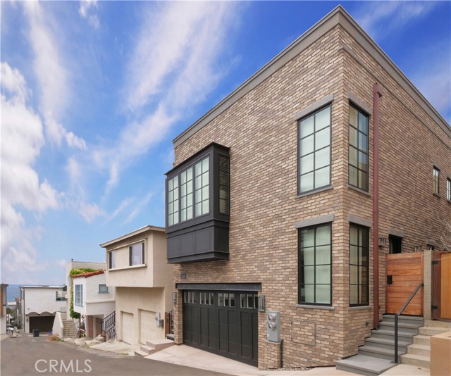 229 Marine Place, Manhattan Beach CA: https://media.crmls.org/medias/a7066d32-60be-40fc-8f52-5aaae8f72973.jpg