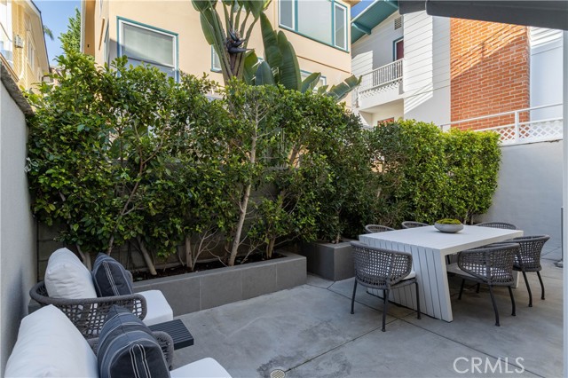 Detail Gallery Image 12 of 40 For 2618 Cove St, Corona Del Mar,  CA 92625 - 3 Beds | 3/1 Baths