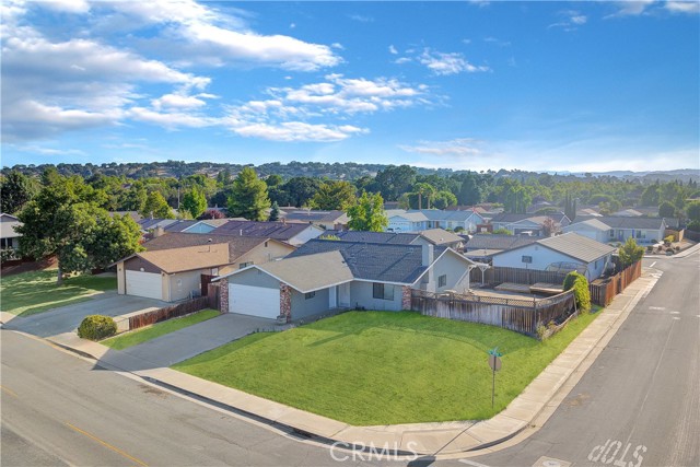 Detail Gallery Image 1 of 1 For 1905 Driftwood Drive, Paso Robles,  CA 93446 - 3 Beds | 2 Baths