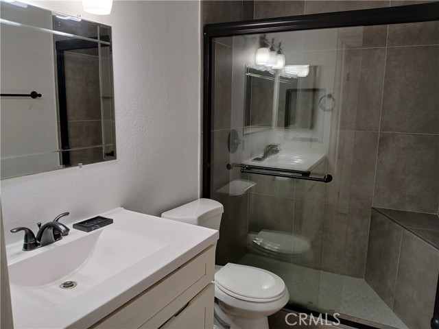 Detail Gallery Image 2 of 6 For 44625 La Paz Rd, Temecula,  CA 92592 - 2 Beds | 2 Baths