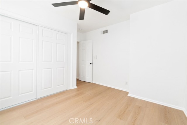 5701 Milton photo 33