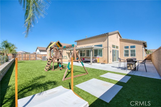 Detail Gallery Image 12 of 57 For 1031 Ridgeline Rd, Madera,  CA 93636 - 4 Beds | 3/1 Baths