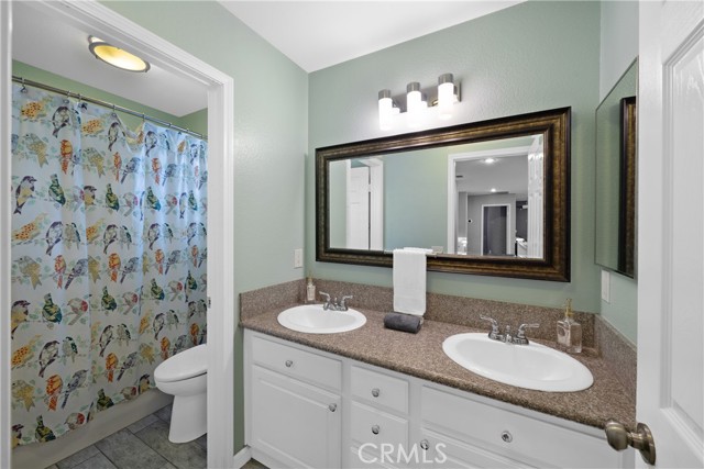 Detail Gallery Image 28 of 54 For 44386 Nighthawk Pass, Temecula,  CA 92592 - 5 Beds | 3/1 Baths