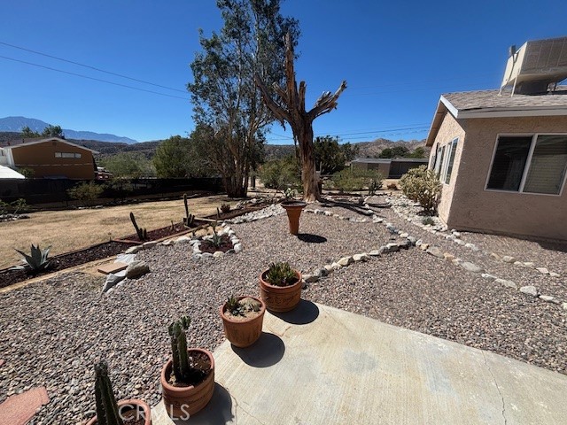 48831 Garden Drive, Morongo Valley CA: https://media.crmls.org/medias/a70a1e50-50dd-4f7a-98de-9dbe597072bc.jpg