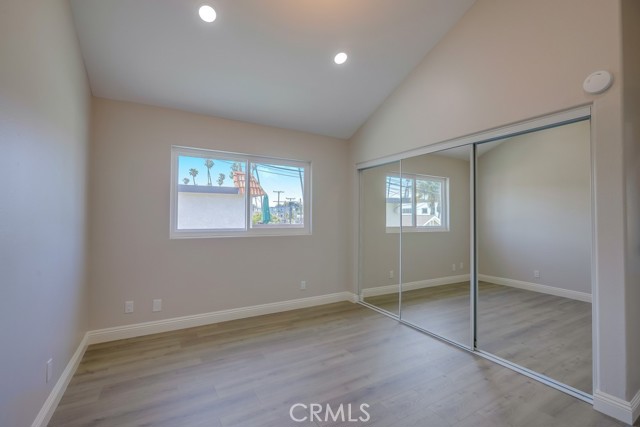 627 7th Street, Huntington Beach CA: https://media.crmls.org/medias/a70a5bb3-27f9-4fb4-8891-5885d35ccdce.jpg