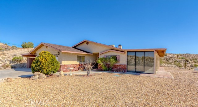 Detail Gallery Image 1 of 1 For 56969 Panchita Rd, Yucca Valley,  CA 92284 - 2 Beds | 2 Baths