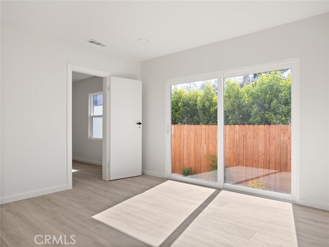 Detail Gallery Image 30 of 39 For 3816 W 30th St, Los Angeles,  CA 90016 - 3 Beds | 2 Baths