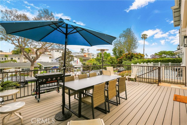 617 Iris Avenue, Corona del Mar CA: https://media.crmls.org/medias/a70da155-c08a-4855-8a4d-f7d83d62e478.jpg